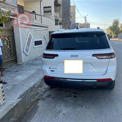 Jeep Grand Cherokee L